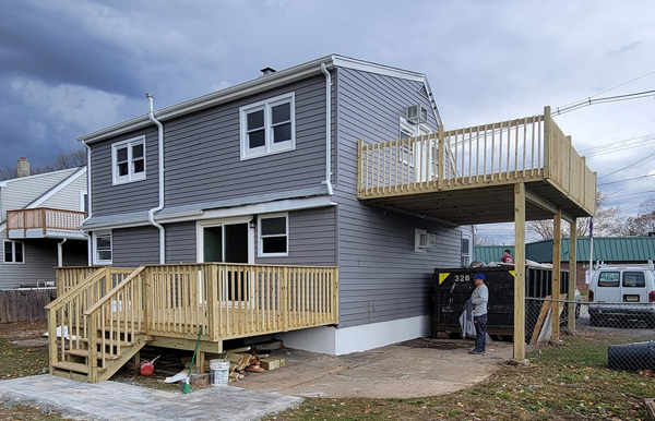 Deck Construction Services 1